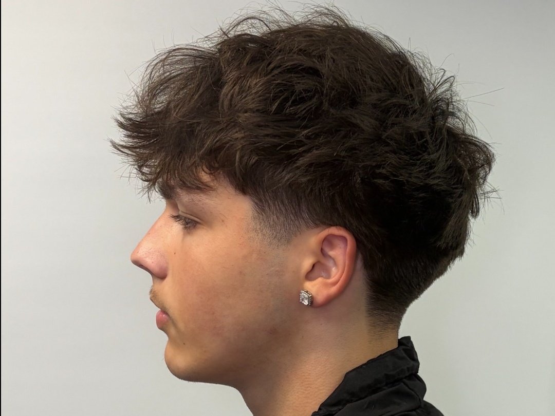 Blowout Taper Haircuts in Milton Keynes | Expert Blowout Taper Fades at No.1 Barbers Fenny Stratford